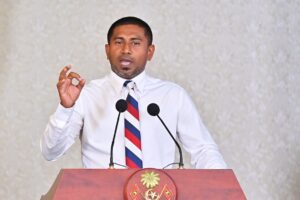 ރައްޔިތުން އިންތިހާބުކޮށްފައިވާ ސަރުކާރެއް ބަޣާވާތަކުން ވައްޓާލުމާ ދެކޮޅު: މަހްލޫފް