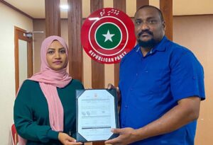 އިސްލާމިއްޔަތަށް ލޯބިކުރާ ޕާޓީއެއް ގޮތުގައި ޖޭޕީ ދެމި އޮންނާނެ: ނަހުލާ