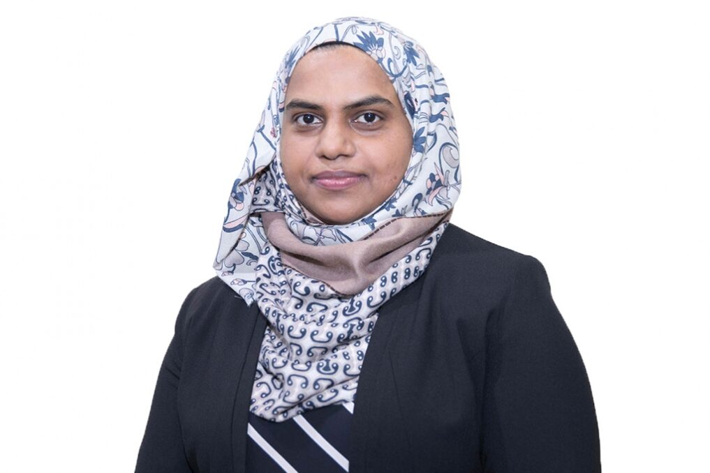 ފައިނޭންސް ކޮންޓްރޯލަރު ރަޒީނާ އިސްތިއުފާ ދެއްވައިފި