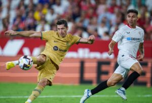 ބާސެލޯނާއަށް ލީގުގެ ތިންވަނަ މޮޅު