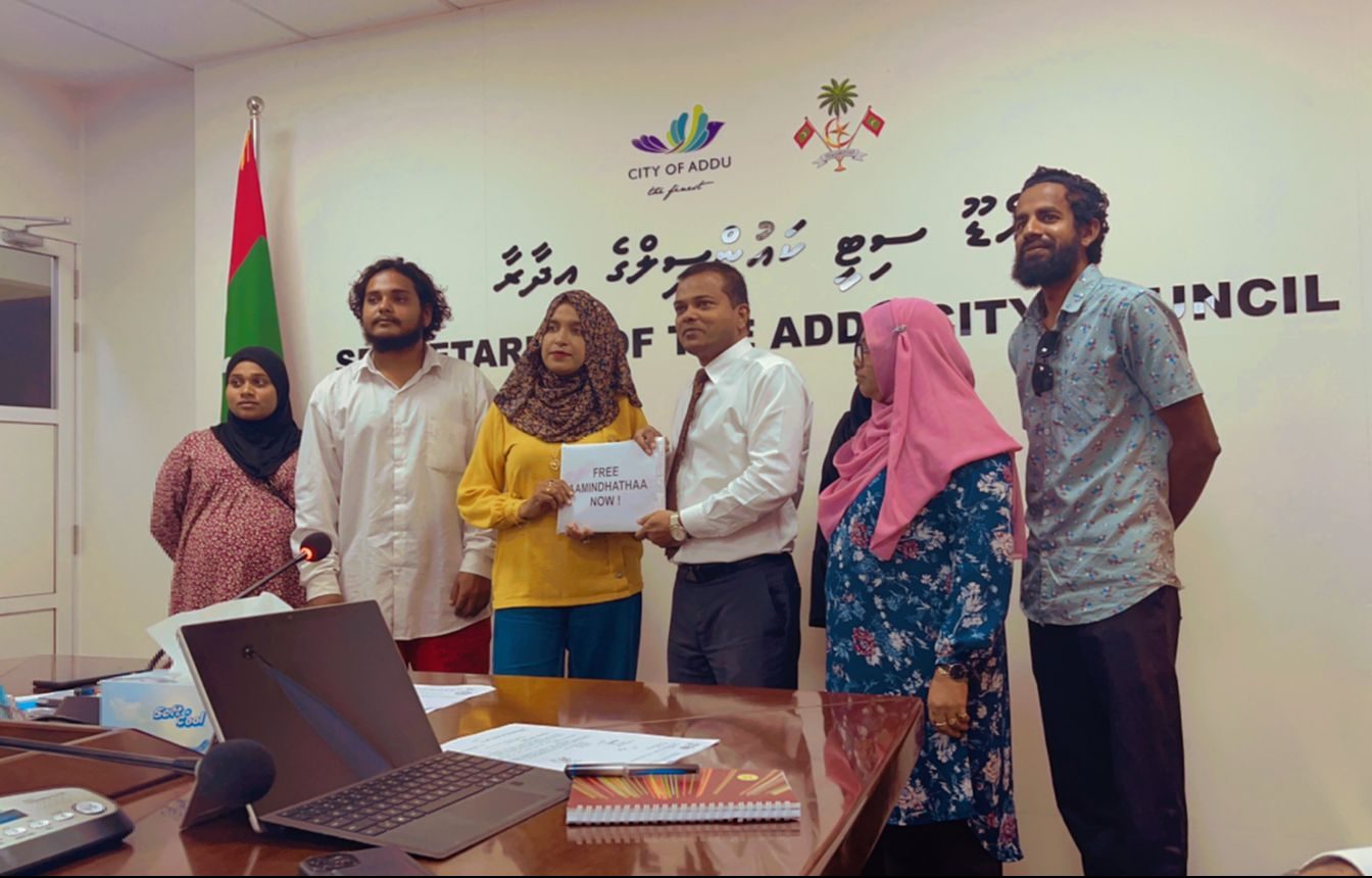 އާމިންދައްތަގެ ވަޒީފާ އަބުރާ އިއާދަކުރުމަށް ޓްރައިބިއުނަލްއިން އަމުރުކޮށްފި