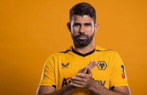 ޑިއޭގޯ ކޮސްޓާ ވުލްވްސް އަށް ސޮއިކޮށްފި