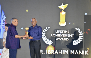 ހެއްކާބެހޭ ގާނޫނު އިސްލާހުކޮށް، ނޫސްވެރިންގެ ކަންބޮޑުވުންތަކަށް ހައްލު ހޯދާދޭނަން: ރައީސް