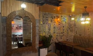 މިސްރުގެ އިހުސާސްތަކާއެކު ޒުވާނުން ގަޔާވާނެފަދަ މާހައުލަކަށް "ވިންޓޭޖް ކެފޭ އެންޑް ބިސްޓްރޯ"!