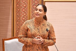 މުސާރަ ބޮޑުކުރުމުގެ ހެޔޮ ބަދަލު ފެންނަން ވަގުތު ނަގާނެ: މިނިސްޓަރު