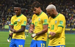 އެކުވެރިކަމުގެ މެޗުގައި ބްރެޒިލުން ގާނާ ބަލިކޮށްފި