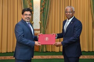 އެމެރިކާގެ ސަފީރުކަމަށް ޢަބްދުލްޣަފޫރު ޢައްޔަންކުރައްވައިފި