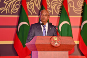 ޤާނޫނީ އިމުން ނެއްޓިގެން ކުރާ އެއްވެސް ކަމަކުން މުޖްތަމަޢުގެ މަޞްލަޙަތެއް ނުހިފެހެއްޓޭނެ: ރައީސް