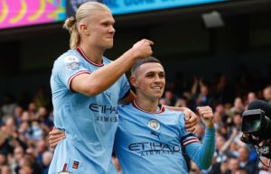 ހާލަންޑާއި، ފޮޑެން ހެޓްރިކް ހަދައި ޔުނައިޓެޑު ލަދުގަންނަވާލައިފި