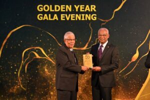 ޕްރެޒިޑެންޓްސް ޓޫރިޒަމް ގޯލްޑް އެވޯޑް 77 ފަރާތަކަށް