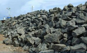 ބުރުނީ ގޮޑުދޮށް ހިމާޔަތްކުރުން: ބޮޑު ހިލައިގެ ފުރަތަމަ ޝިޕްމަންޓް ގެންގޮސްފި