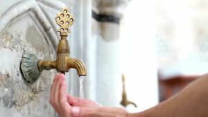 ހިނައިގަންނާނީ ކިހިނެއް؟