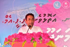 ރިޔާސީ އިންތިޚާބުގައި ވާދަކުރަން ޖެހިފައިވަނީ ބިޔަ ބޮޑު އިންޑިޔާއާއި: ޔާމީން