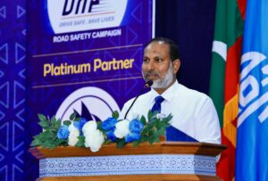 ކާމިޔާބީއާއި ހަމައަށް ވާސިލްވެވޭނީ ރަނގަޅު އަޚުލާގެއް ހުރެގެން: އިމްރާން