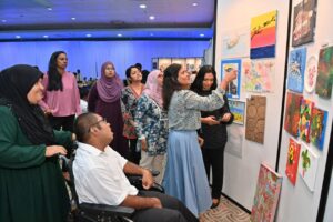 ރައީސުލްޖުމްހޫރިއްޔާގެ އަނބިކަނބަލުން "ރިވެލި މަޢުރަޒު" ހުޅުއްވައި ދެއްވައިފި