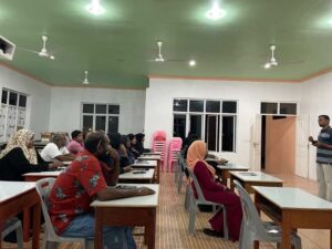 ތިން އަތޮޅެއްގެ ދަނޑުވެރިންނަށް ތަމްރީން