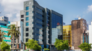 ދައުލަތުގެ ބޭނުންކުރެވޭ ރިޒާވް 300 މިލިއަން ޑޮލަރު ފަހަނަޅައި، ރަސްމީ ރިޒާވް ބިލިއަނަކަށް އަރައިފި