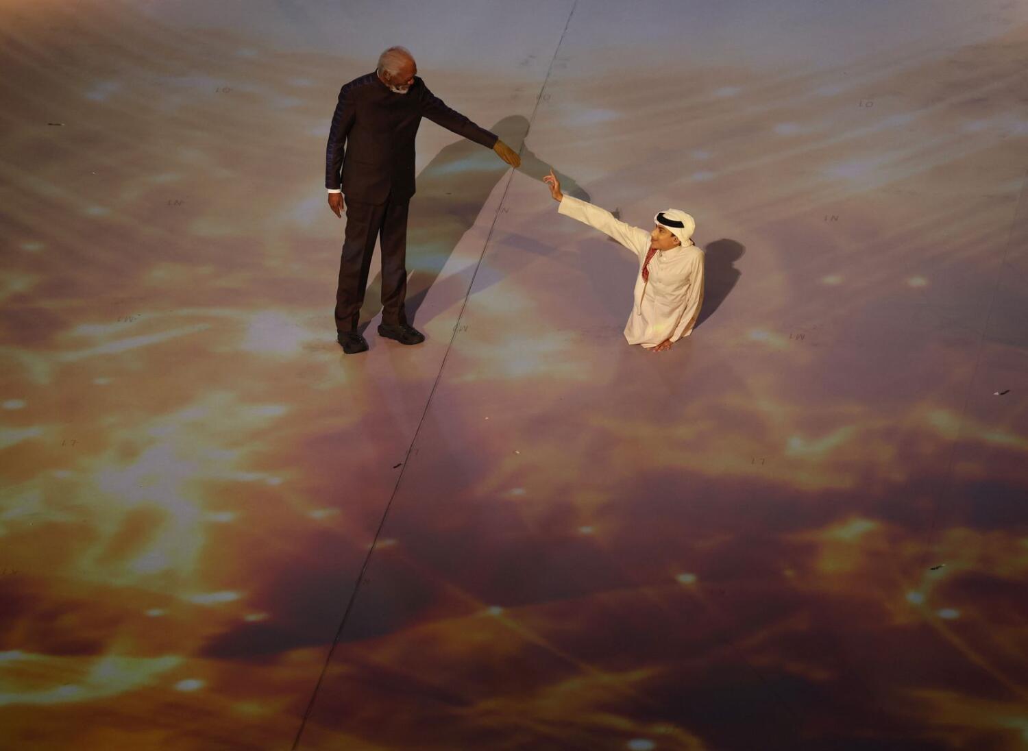 ވާލްޑް ކަޕް ފެށުމުގެ ރަސްމިއްޔާތުގައި ކީރިތި ގުރާންގެ މޫރިތި އާޔަތުން މުޅި ދުނިޔެއަށް ދިން މެސެޖު!