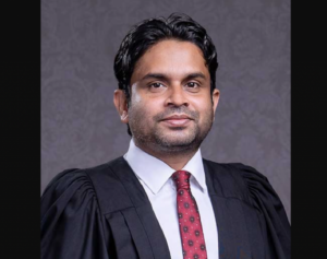 ހައިކޯޓު ހިންގުން ވަގުތީ ގޮތުން ގާޒީ ޝަހީދުއާއި ހަވާލު ކޮށްފި