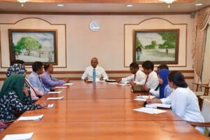 ބަނޑިދޫ ކައުންސިލްގެ ކަންބޮޑުވުންތައް ރައީސާއި ހިއްސާކޮށްފި