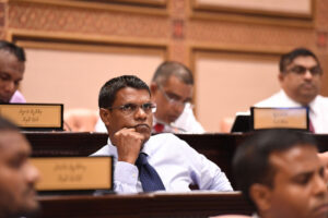 ފުޓްސަލް ހަމަނުޖެހުމުގައި މެމްބަރު ހަސަންޓޭއަށްވެސް އަނިޔާވި!