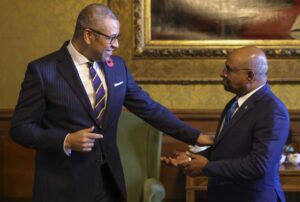 އިނގިރޭސި އައު ސަރުކާރާއެކު އޮތް ގުޅުން އިތުރަށް ބަދަހިވެއްޖެ: ޝާހިދު