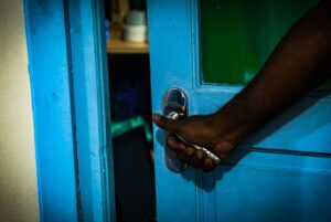 ޗުއްޓީގައި ތަންތަނަށް ފުރާއިރު ސަމާލުވާން، ފުލުހުން އިލްތިމާސްކޮށްފި