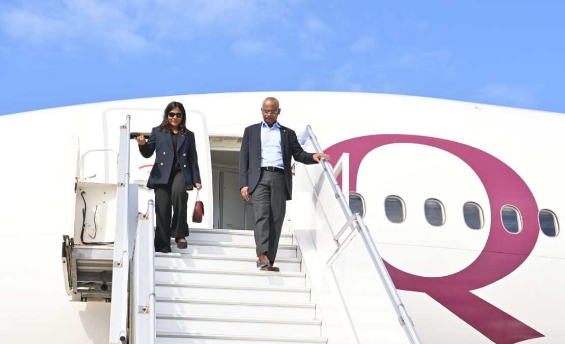 ސެމީ ފައިނަލް ދެމެޗު ބެއްލެވުމަށްފަހު ރައީސްގެ ދެކަނބަލުން ރާއްޖެ ވަޑައިގެންފި