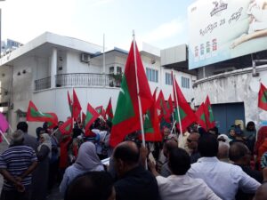 ޔާމީންގެ ޝަރީއަތް ލަސްވާތީ އިދިކޮޅުގެ ކަންބޮޑުވުން!