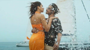 މައްސަލަ ގަނޑަކަށްވި ދީޕިކާ އާއި ޝާހުރުކް ހާންގެ ލަވައަށް ބަދަލު ގެންނަން އަންގައިފި