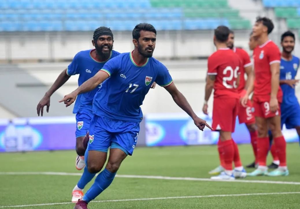 ސިންގަޕޫރުން ރާއްޖެ ބަލިކޮށްފި