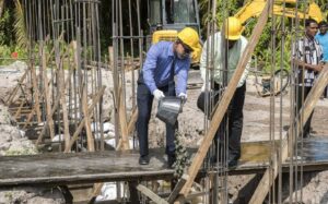 ހިރިމަރަދޫ 300 މީހުންގެ ޖާގައިގެ މިސްކިތުގެ އަމަލީ މަސައްކަތް ފަށައިފި