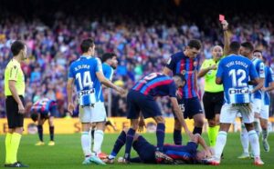 19 ކާޑު ދެއްކި މެޗުން ބާސާ އެއްވަރު