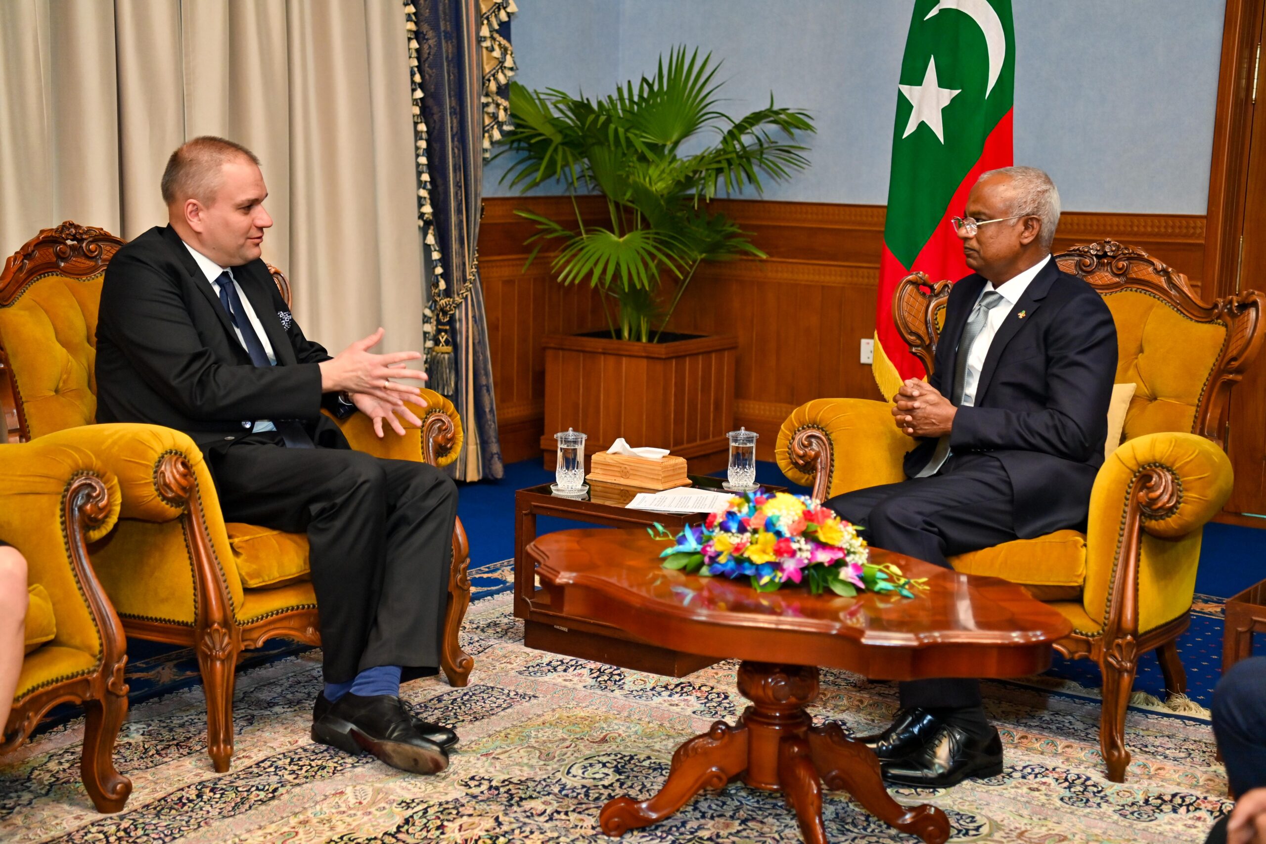 ޕޮލެންޑް ސަފީރު، ރައީސްގެ އަރިހަށް ވަދާޢީ ޒިޔާރަތް ކުރައްވައިފި