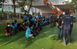 އަލިފާން ހިނގި ސަރަހައްދުގައި ދިރިއުޅުނު ބިދޭސީންގެ މައުލޫމާތު އެއްކުރަން ފަށައިފި