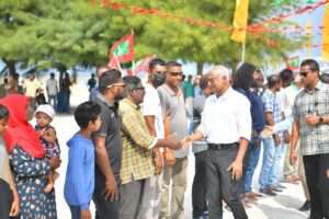 ރައީސްގެ ކެމްޕެއިން ފުރަތަމަ މަންޒިލަކަށް މާކުރަތު