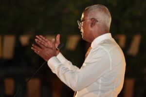 ރައީސް ސާލިހު އެމްޑީޕީގެ 2023ގެ ރިޔާސީ ޓިކެޓް ކަށަވަރު ކުރައްވައިފި