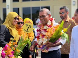 ނަޝީދު ފުވައްމުލަކަށް ވަޑައިގެންފި