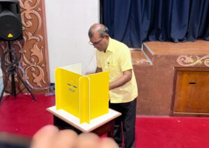 ރިޔާސީ ޕްރިމަރީގައި ނަޝީދުވެސް ވޯޓު ލައްވައިފި