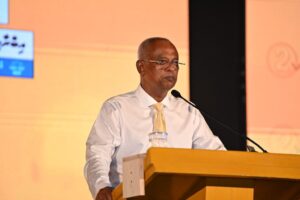 ރާއްޖޭގެ ހުރިހާ ރަށަކުންވެސް އިވެމުންދަނީ އެއް އަޑެއް، ރައްޔިތުން ބޭނުމީ ތަރައްގީ: ރައީސް