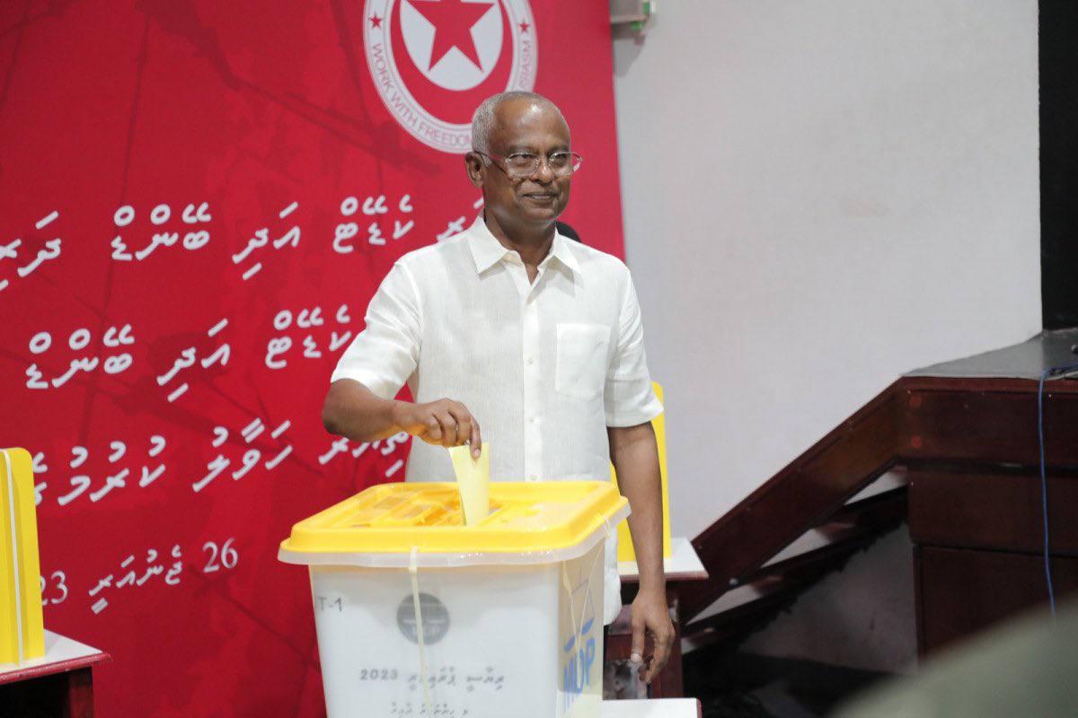 ރިޔާސީ ޕްރައިމަރީގައި ރައީސް ސާލިހު ވޯޓު ލައްވައިފި