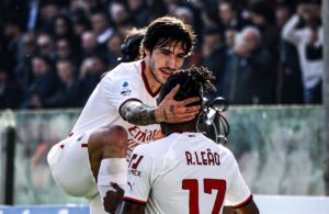 ސެލަނިޓާނާ ބަލިކޮށް އޭސީ މިލާން ދެވަނަ އަށް