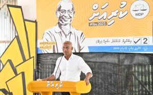 ޚިޔާލު ފާޅު ކުރުމަކީ ކަންފަތު ތޫރި ފޫއަޅުވާލާ އެއްޗަކަށް ވެގެން ނުވާނެ: ރައީސް
