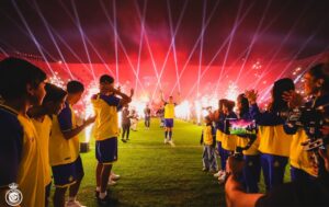 އަލް ނަސްރުގެ އެތައް ހާސް ސަޕޯޓަރުން ރޮނާލްޑޯއަށް ހޫނު މަރުހަބާއެއް!