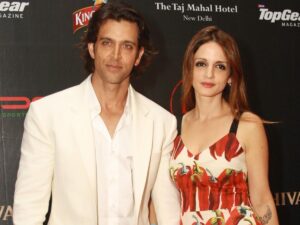 ރިިތިކް ގެ ކުރީގެ އަންހެނުން ކައިވެނި ކުރަނީ