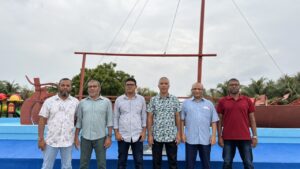 ފަނޑިޔާރުންގެ ޖަމްޢިއްޔާގެ ރައީސް ހއ. އަށް ވަޑައިގެންފި