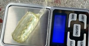 މަސްތުވާތަކެތީގެ މައްސަލައެއްގައި ހުޅުމީދޫން މީހަކު ހައްޔަރުކޮށްފި