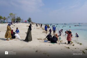 ހިޔާ ކޮމިއުނިޓީތަކާއި އެޗްޑީސީ ގުޅިގެން ހިޔާ ބީޗް ސާފުކޮށްފި