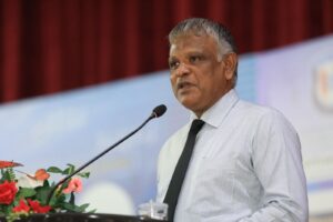 ބުއްދީގެ ހަމައިން ދަލީލު ނެރެން ދަރިވަރުންނަށް އެނގެން ޖެހޭ: ޑރ.އިބްރާހީމް ޙަސަން