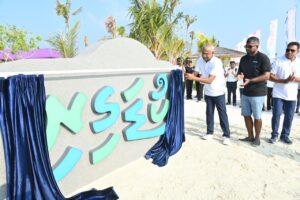 ގިނަ ހަރަކާތްތަކާއި އެކު ކުޑަގިރި އީދު ފެސްޓް